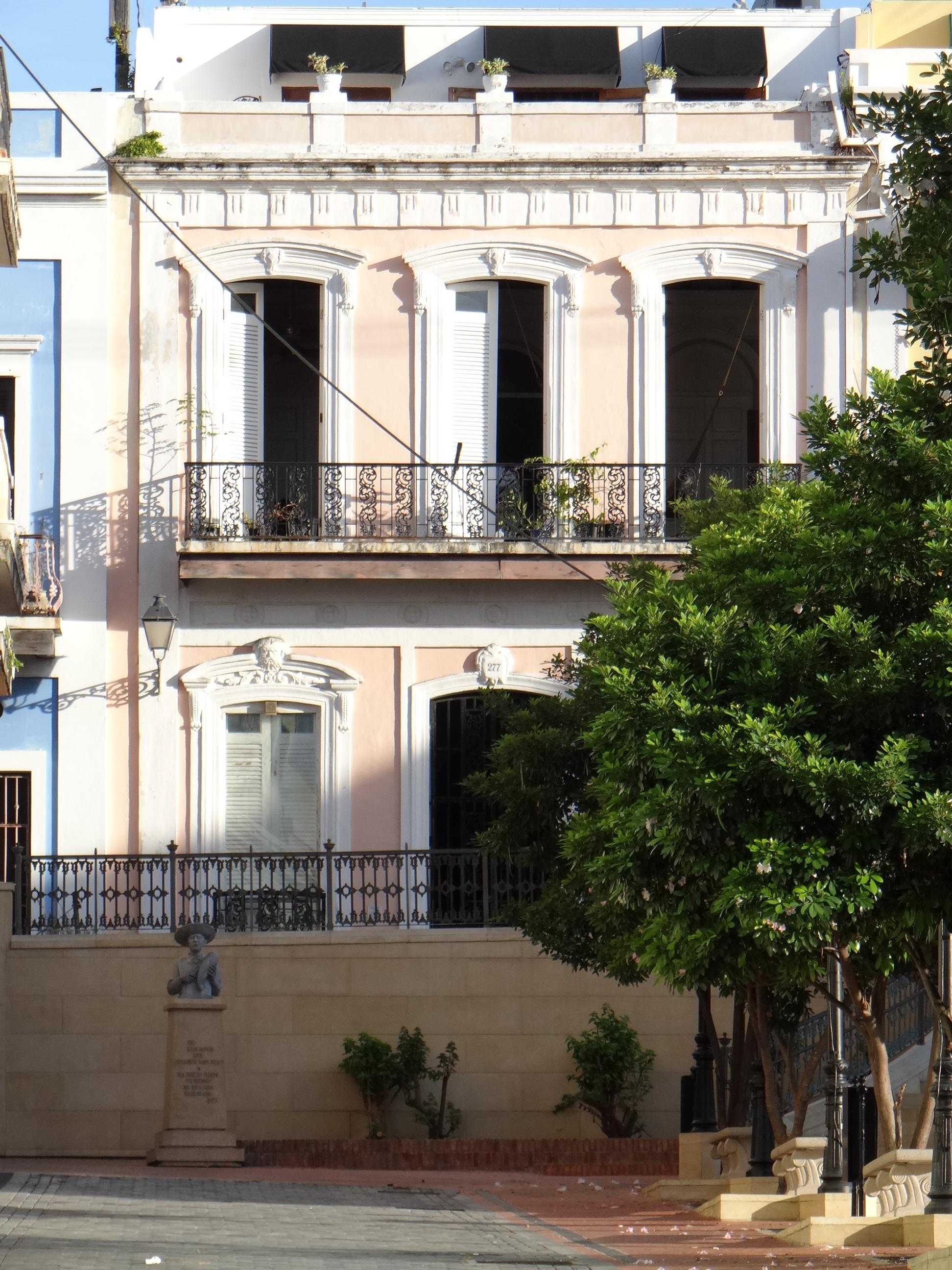 Calle de la Luna 277 - San Juan (Viejo San Juan) - 2014 00001